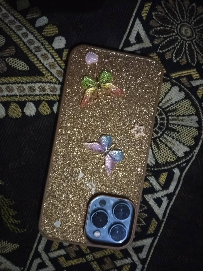 Apple iPhone 13 Pro Max 1