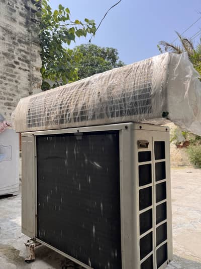 Daikin split air conditioner 1.6 ton