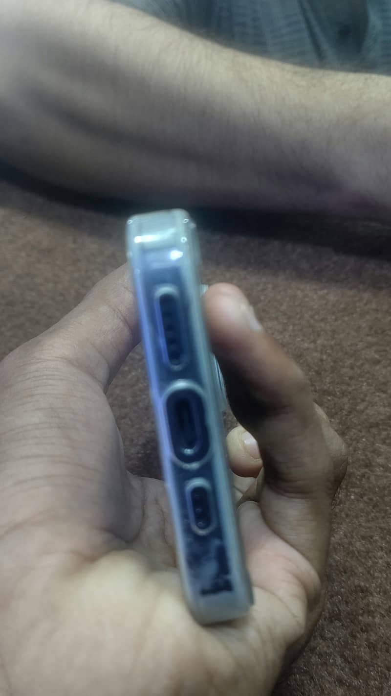 Apple iPhone 15 Pro 5