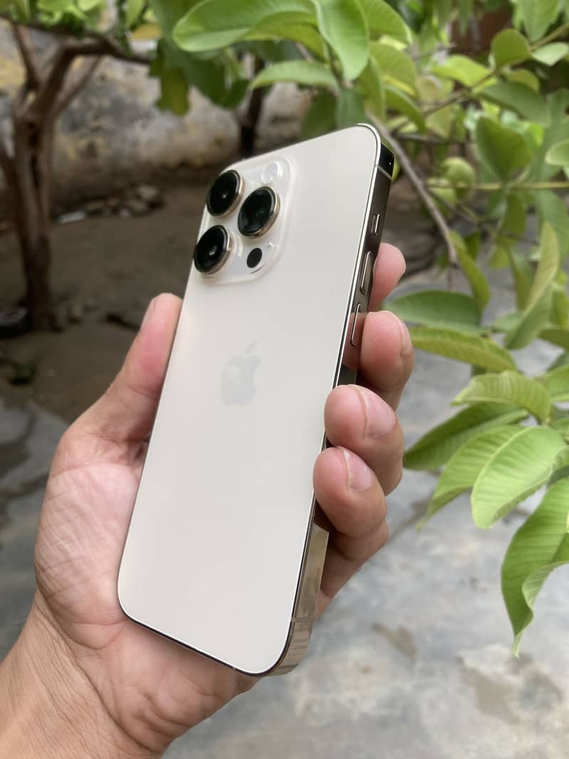 Apple iPhone 14 Pro 5