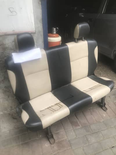 car van seet