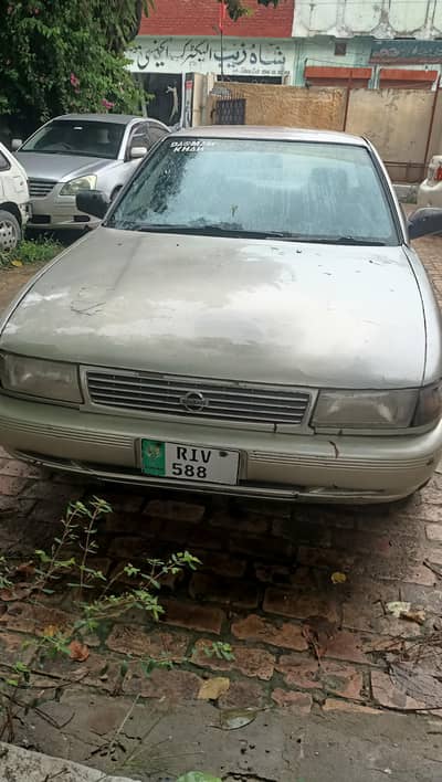 Nissan Sunny 1993