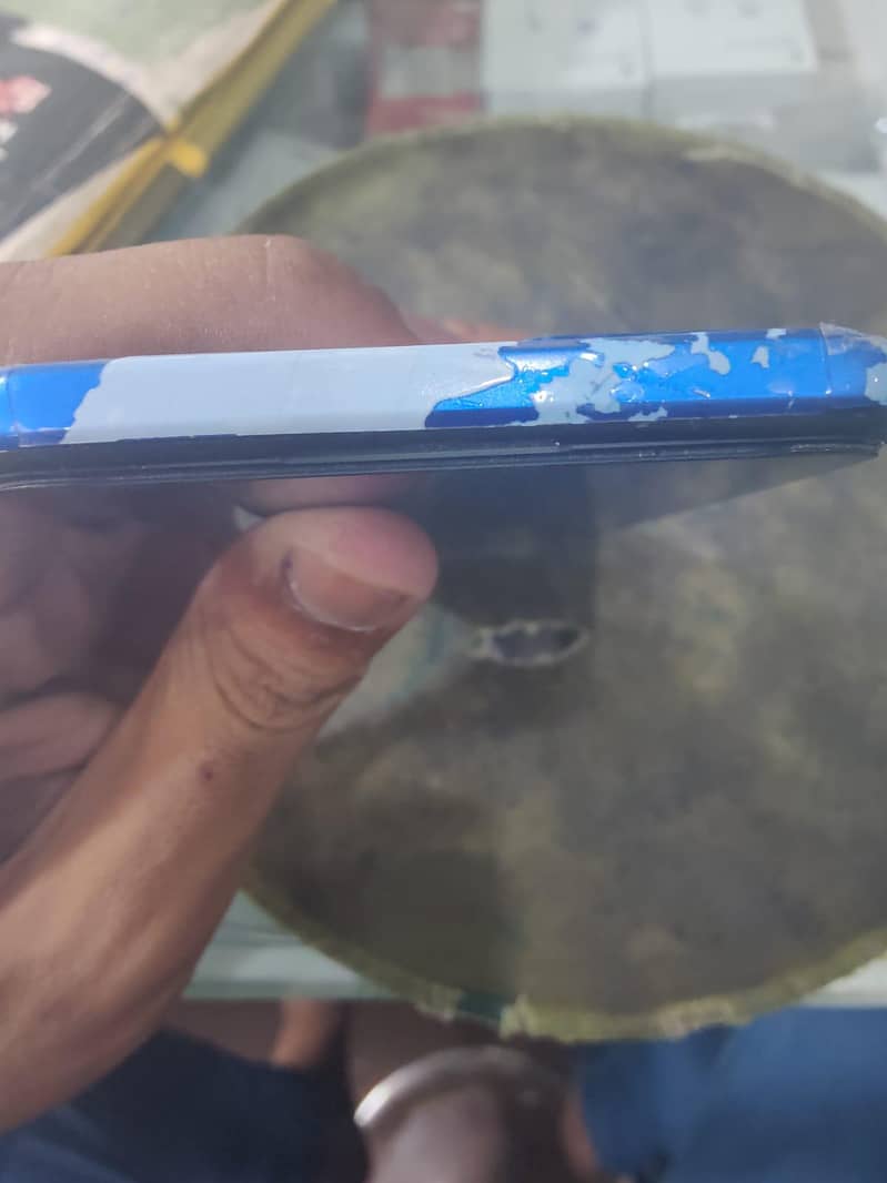 OPPO A54 4