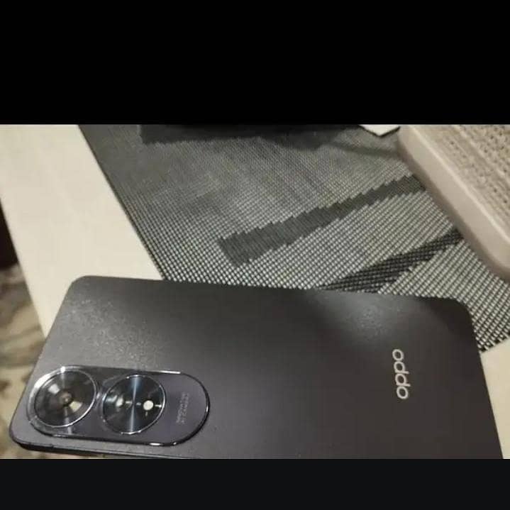 OPPO A60 1