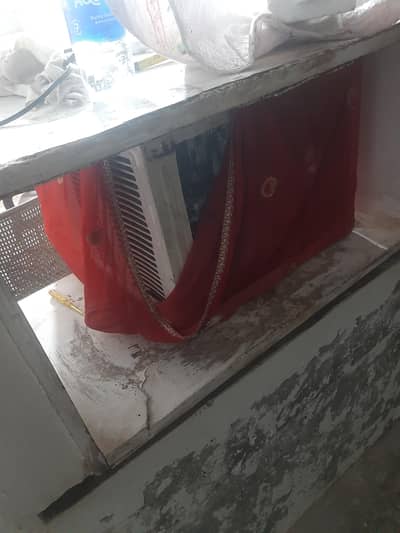 window ac