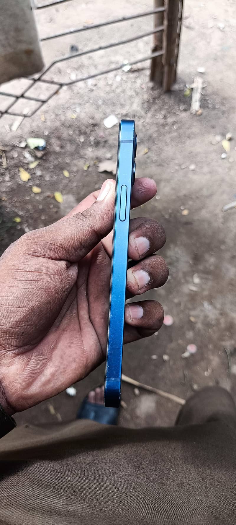 Apple iPhone 12 8