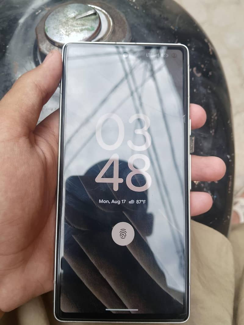 Google Pixel 7a 3