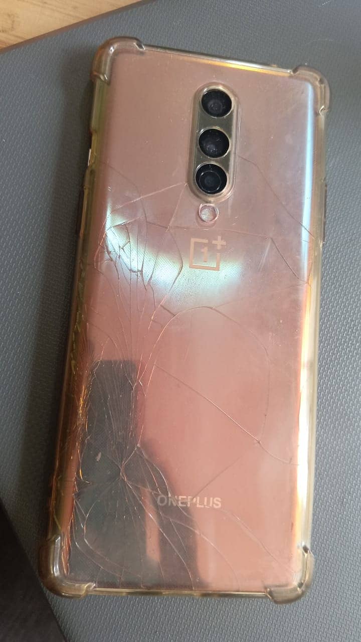 One Plus 8 good condition 7