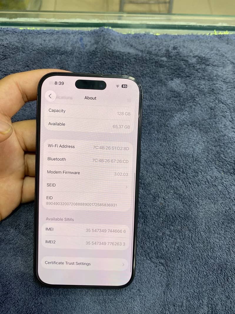 Apple iPhone 15 Pro 6