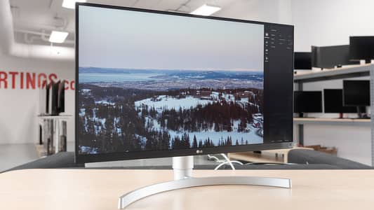 LG 27UL650 27" 4K UHD IPS Monitor – Open Box