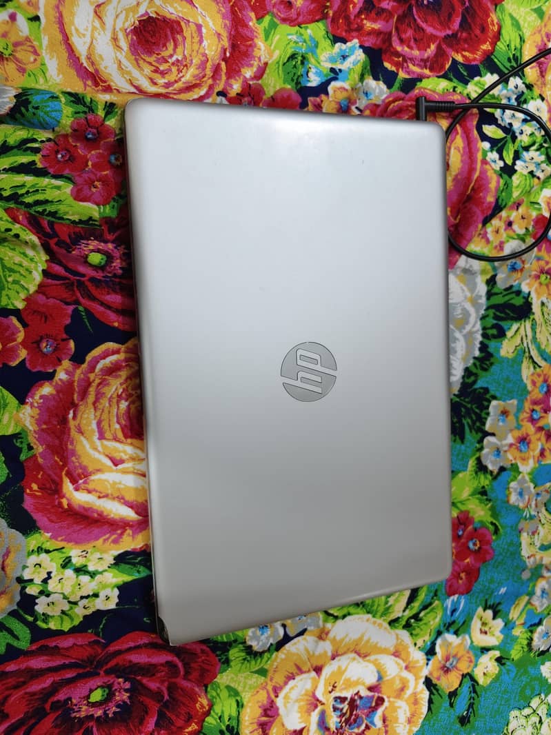 HP i5 8th generation 1