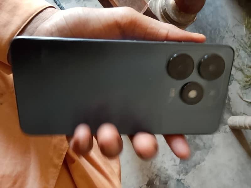 Tecno Spark Go 1