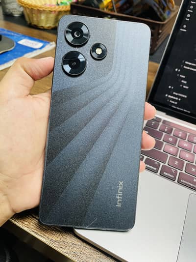 Infinix Hot 30