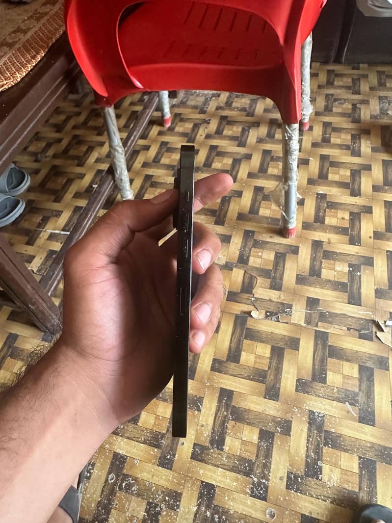 Apple iPhone 14 Pro Max 5