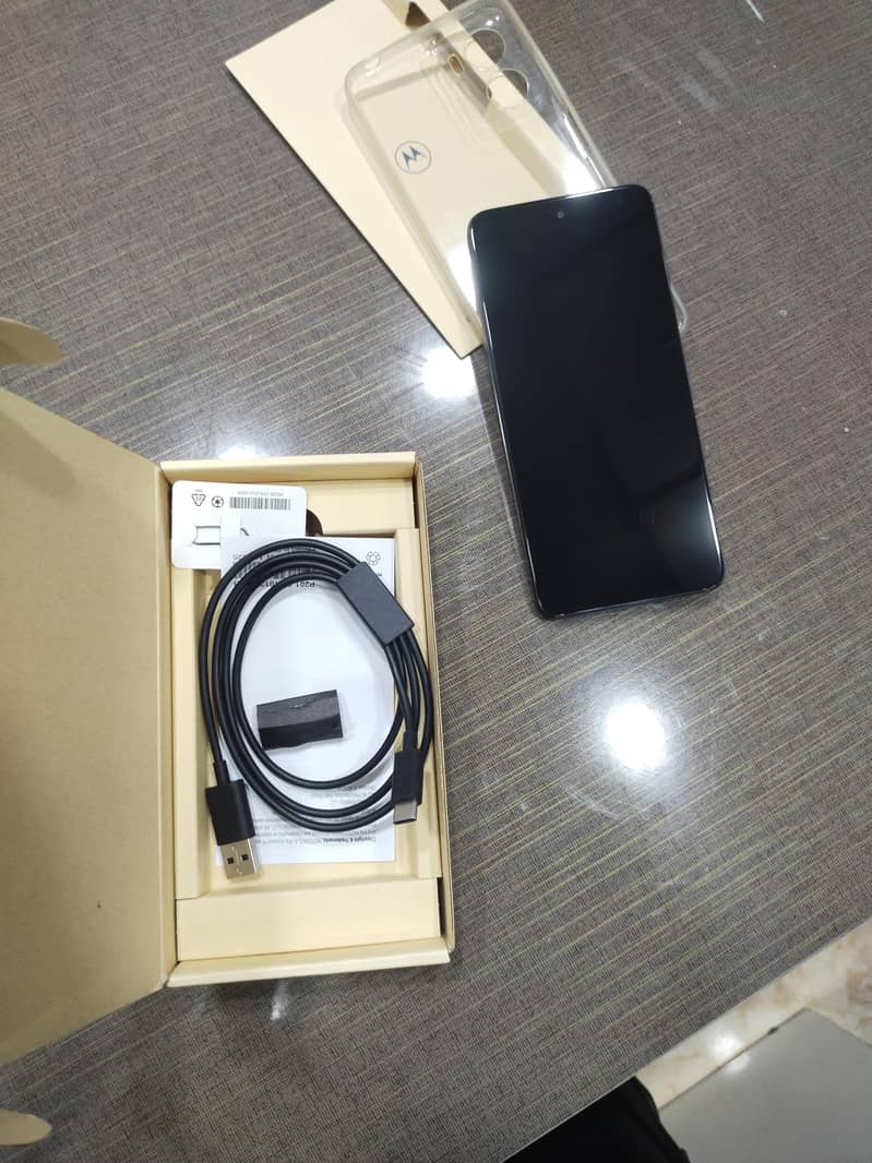 Motorola E15 2