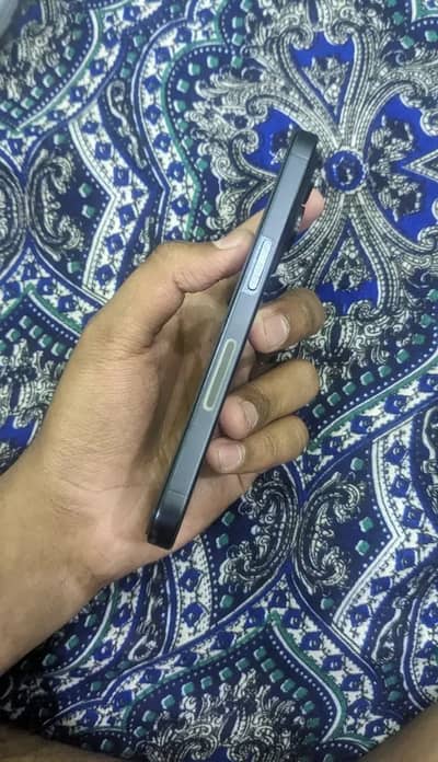 Apple iPhone 15 Pro