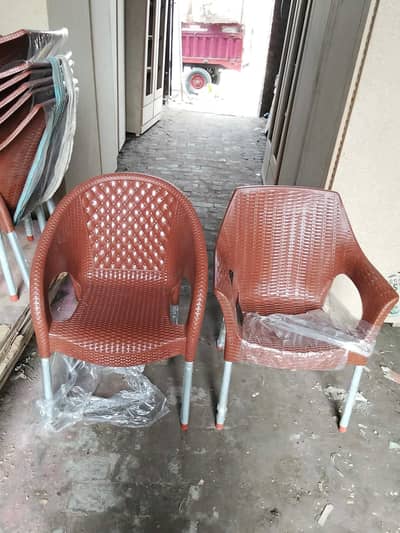 plastic chairs and table