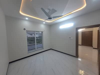 House Of 7 Marla In Jinnah Gardens Is Available