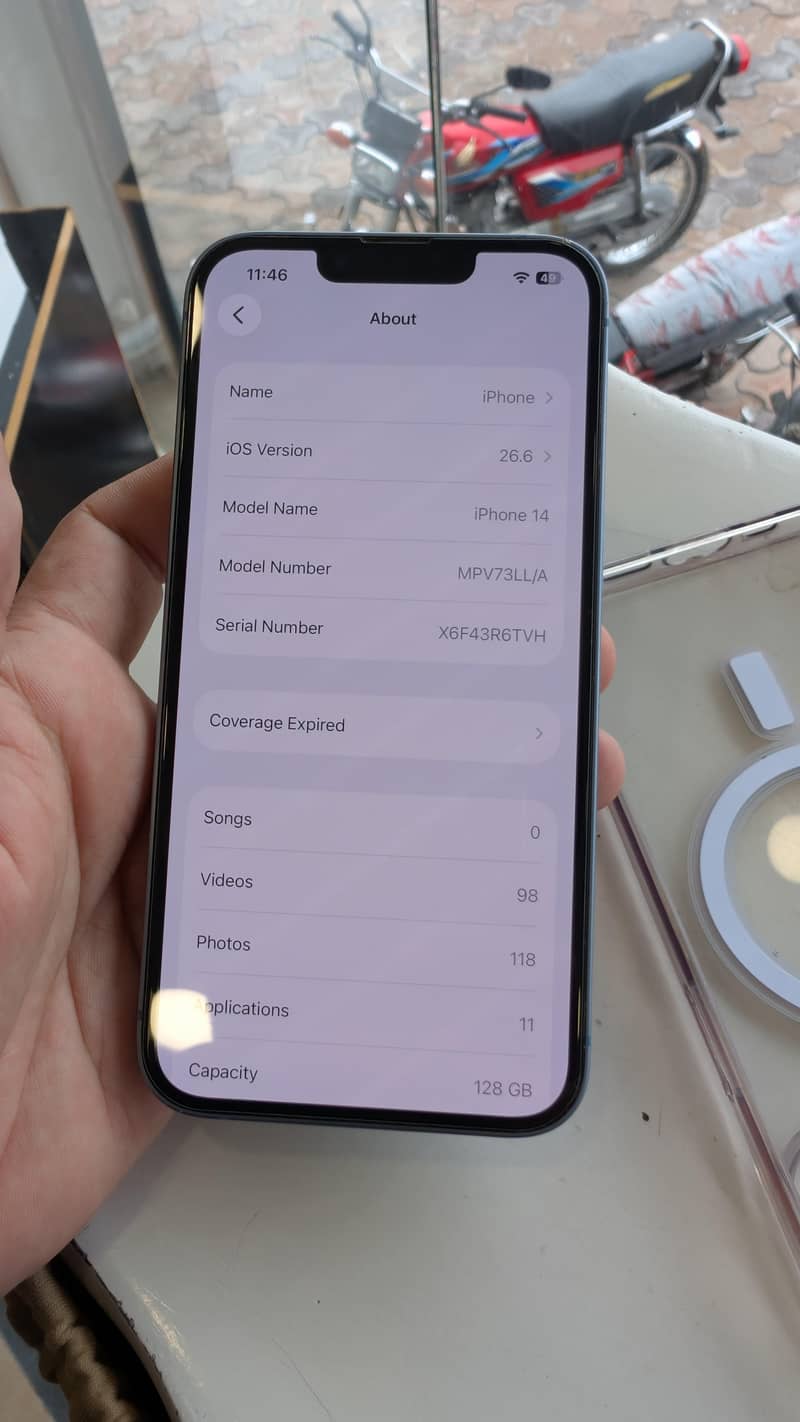 Apple iPhone 14 0