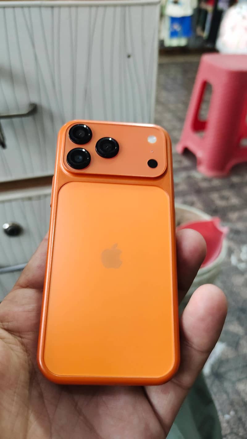 Apple iPhone 17 Pro Max 0