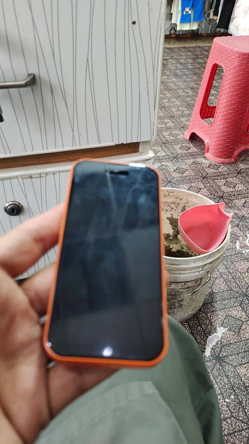 Apple iPhone 17 Pro Max 1
