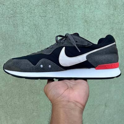 Nike Venture Runner Sneakers ‍