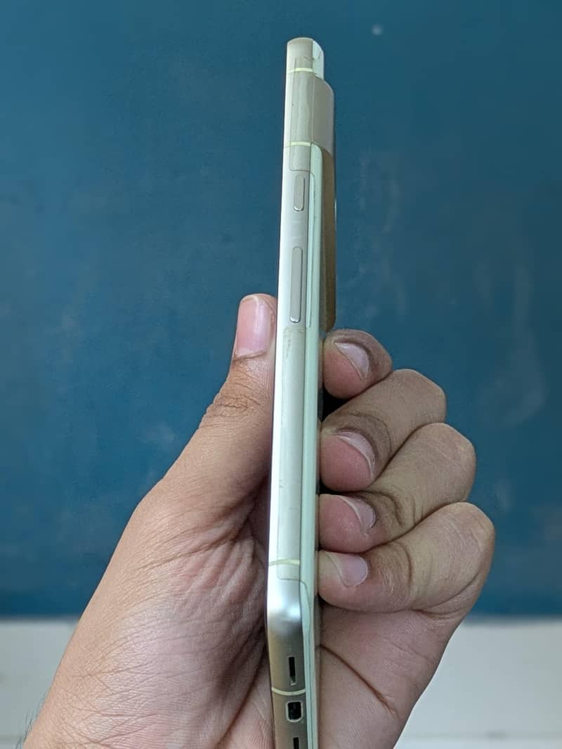 Google Pixel 7 3