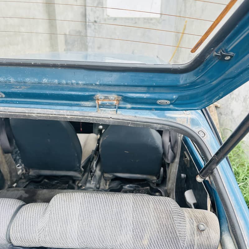 Suzuki Swift 2000 10