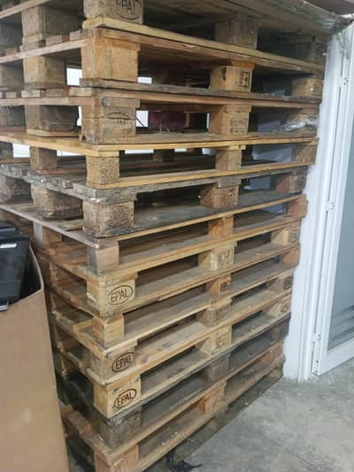 wooden pilots for sale URGENT