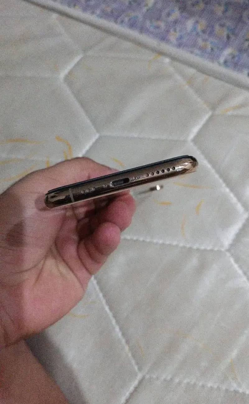 Apple iPhone X 1