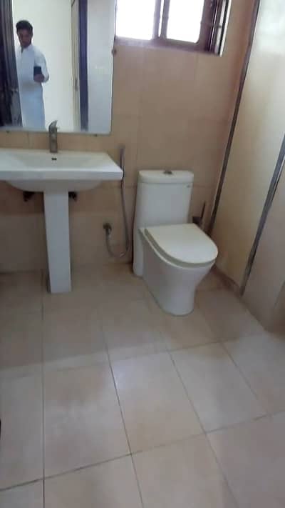 3 Bed Apartment Available For Sale in Askari 11 Lahore Pakistan