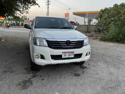 Toyota Hilux 2012