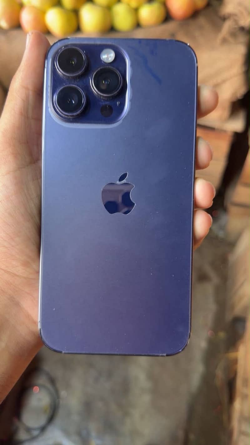 Apple iPhone 14 Pro Max 3