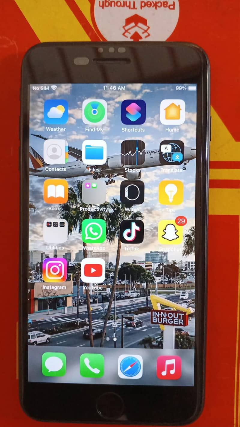 Apple iPhone 7 Plus 1