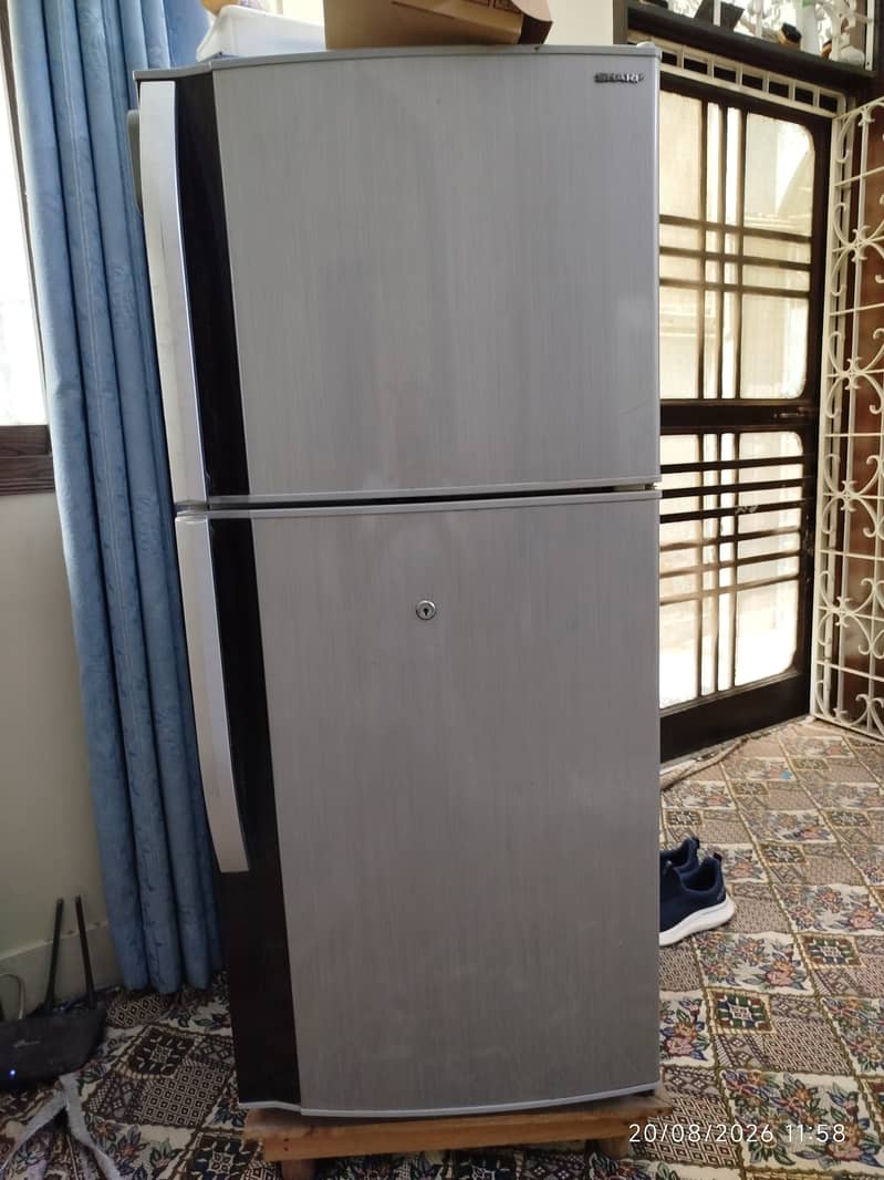 Sharp refrigerator 4