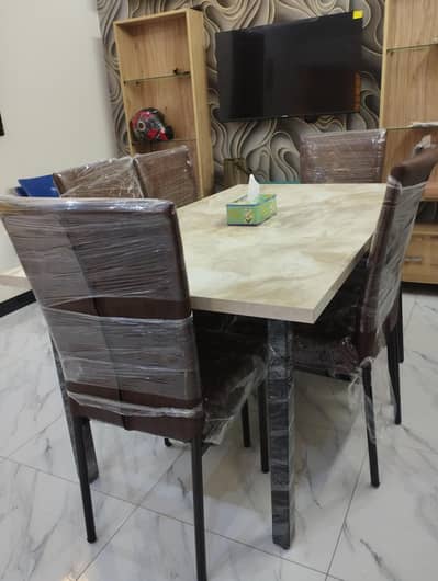 Dinning Table