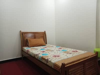 Prime Executive Residency daily furnished room Peaceful Executive Living!