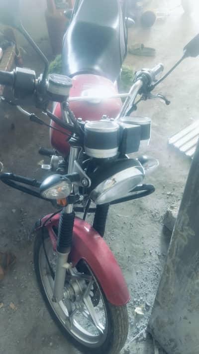 Suzuki GS 150cc