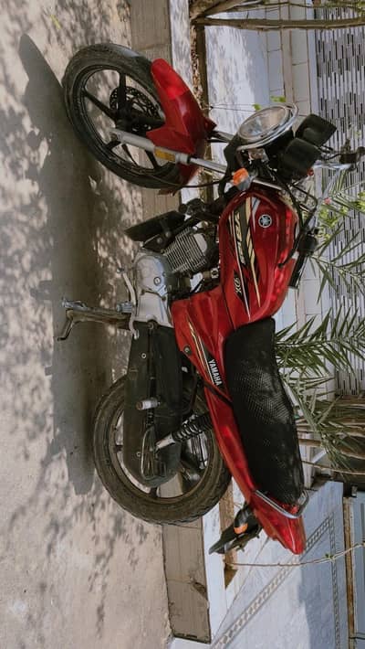 Yamaha YB125Z DX 2022 – Clean & Well-Maintained Bike