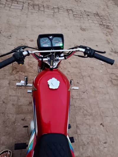 CG Honda 125 on selling list with Good Fortune condition.