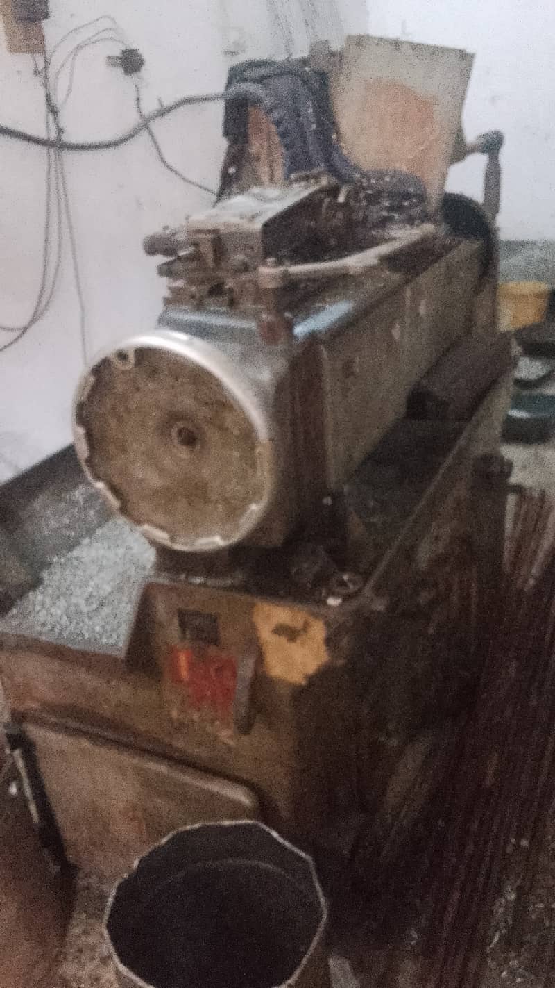 Auto lathe machine 0