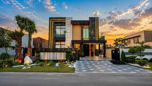 100 % Original Deal 1 Kanal Designed By Mansoor Nabi Lavish Most Beautiful Modern House Available For Sale Near To Carrefour Top Notch Location