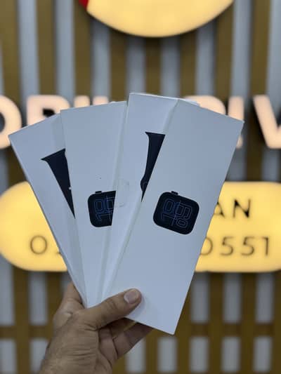 Apple watch SE 2023 Brand new box pack