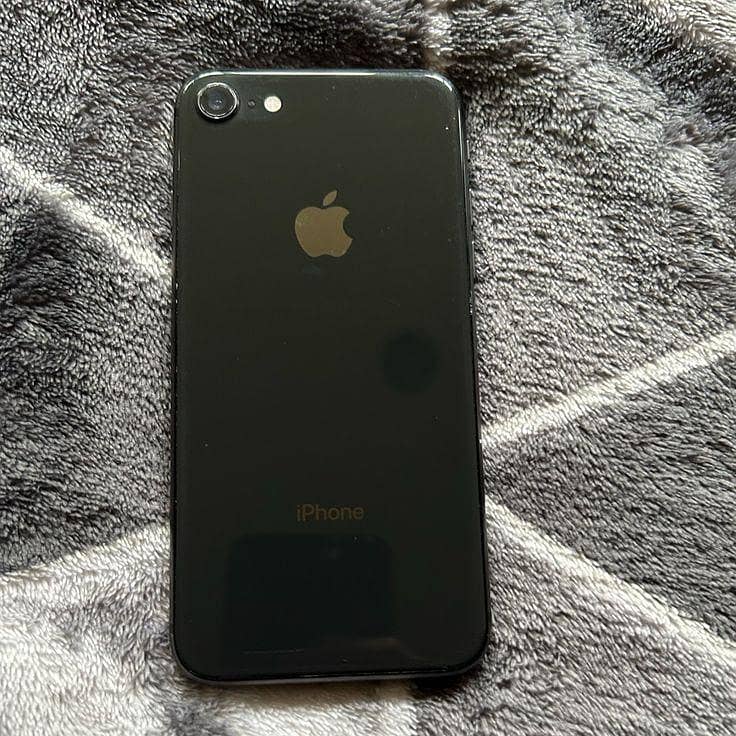 Apple iPhone 8 2