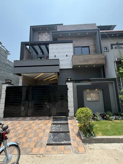 5 Marla Brand New House For Sale In Palm Villas Opposite To Sozo Water Park Main Canal Road Lahore