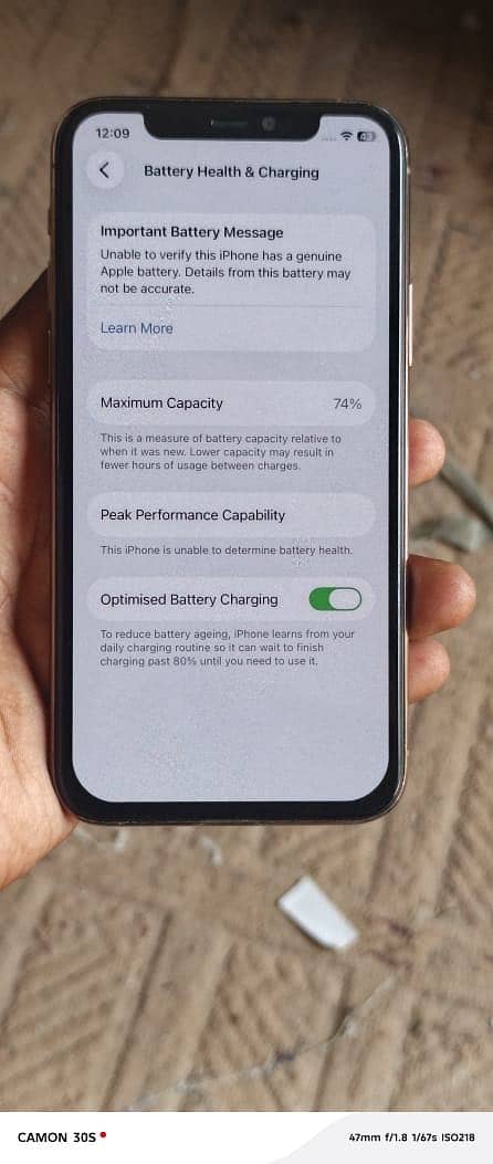 Apple iPhone 11 Pro 4