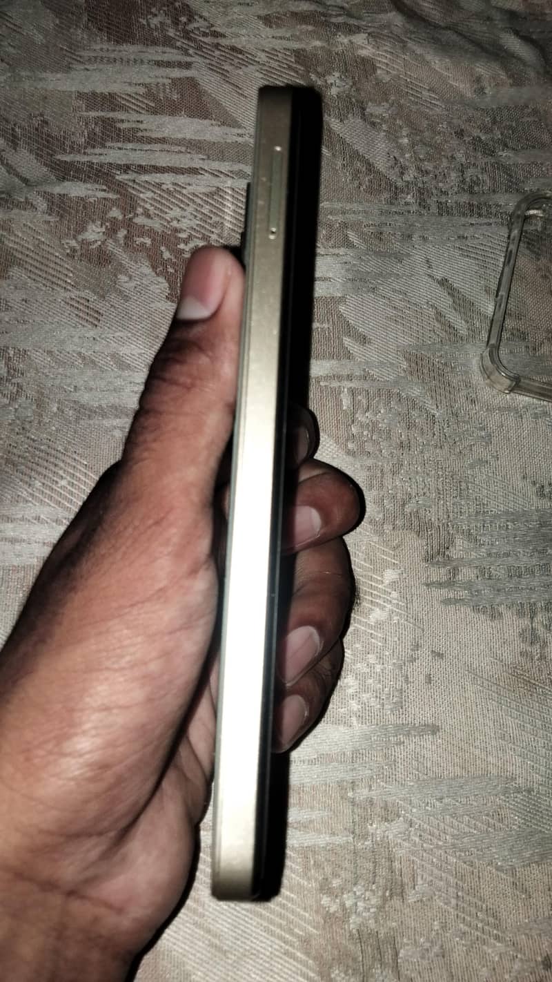 Tecno Spark 20C 1
