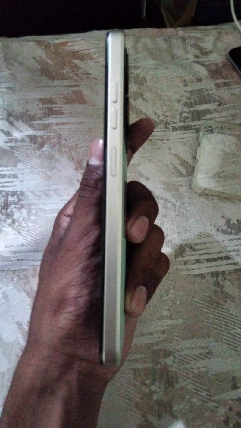 Tecno Spark 20C 3