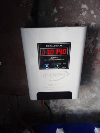 Mppt charge controler