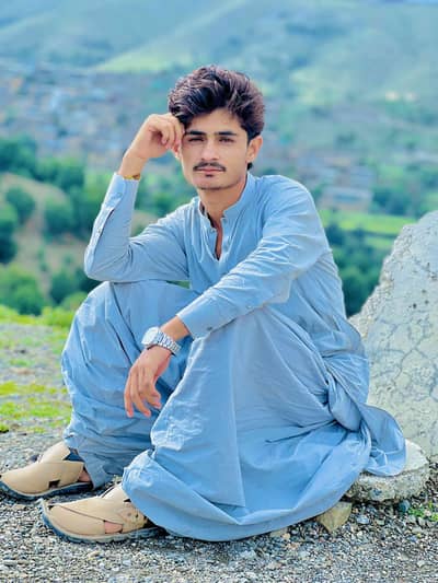 Khakim
